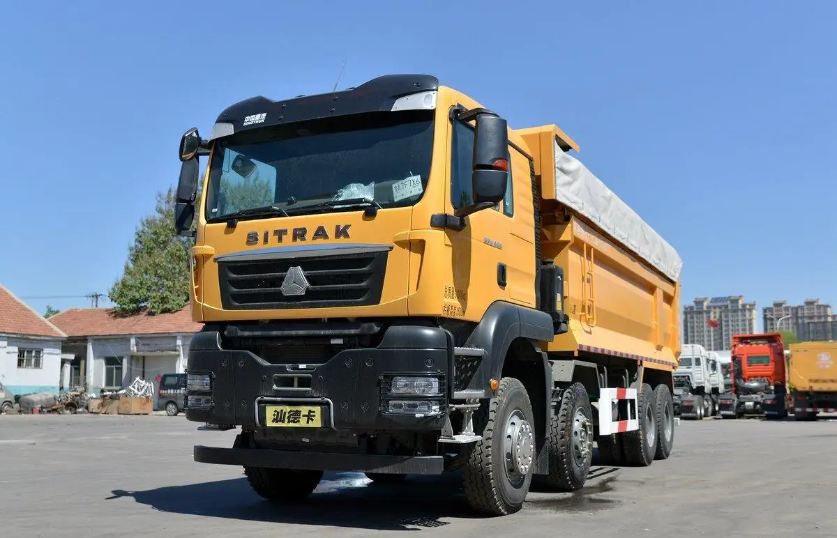 Sitrak C7h 40 Ton 8x 4 12 Wheel New Howo 440 Horsepower Dump Truck For Sale