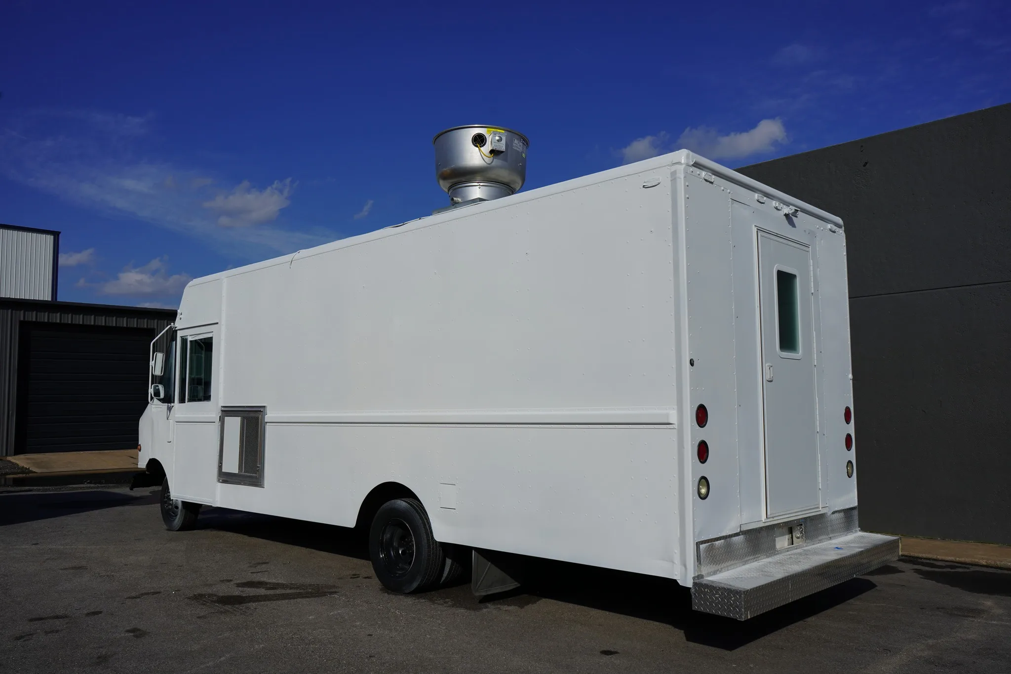 ventilation extractor centrifugal fan warehouse restaurant kitchen roof fan