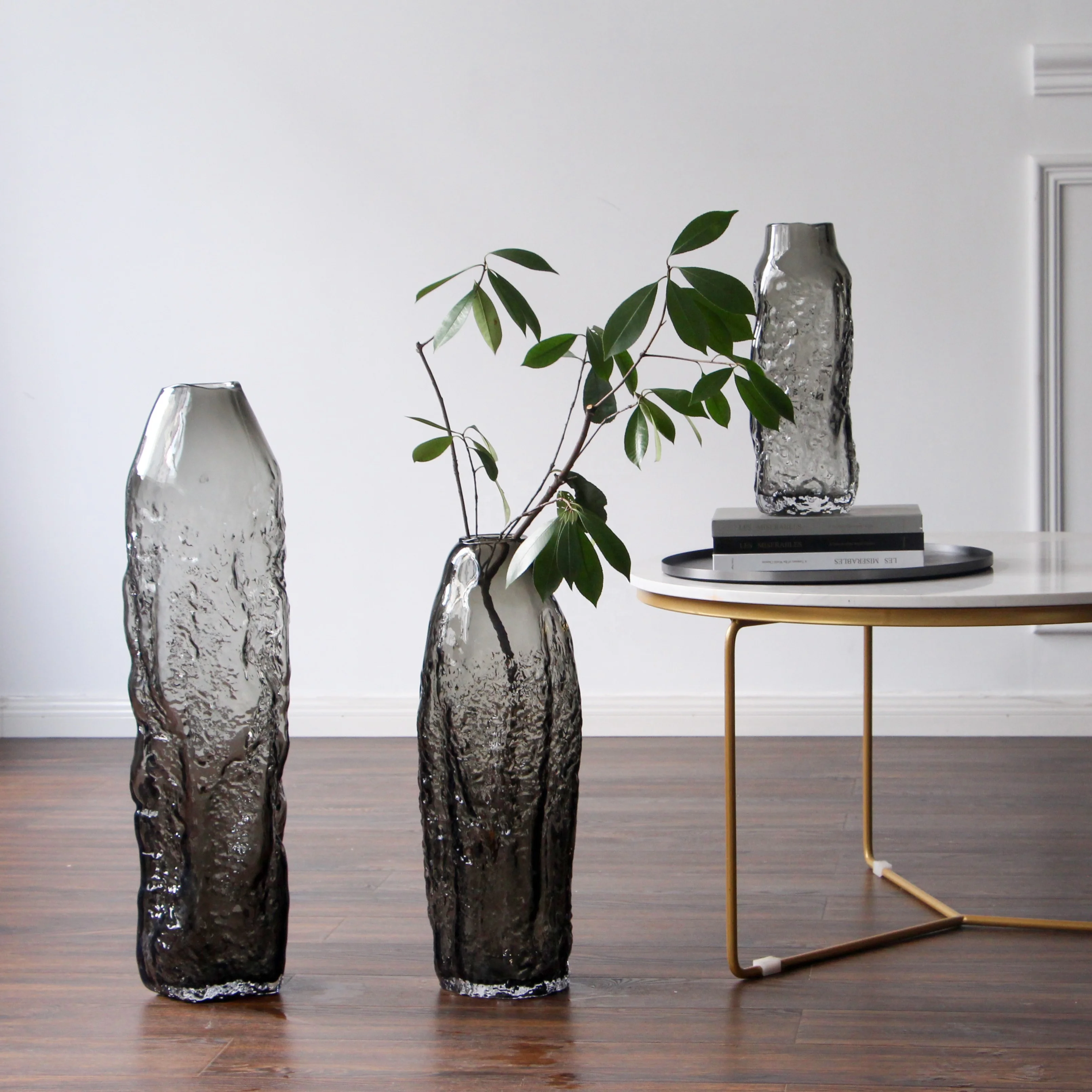 Bixuan Handmade Mouthblown Art Glass Vase Bottle Shape Design for Flower Branch High-end Thick Heavy Tall Floor Glass Vases