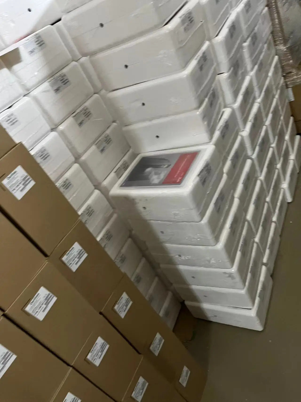 Оригинальный Новый 4Kw FC-302P4K0T5E20H2XGC danfoss инверторный привод vlt Трубопроводный Лифт штабелер кран водяной насос серводвигатель