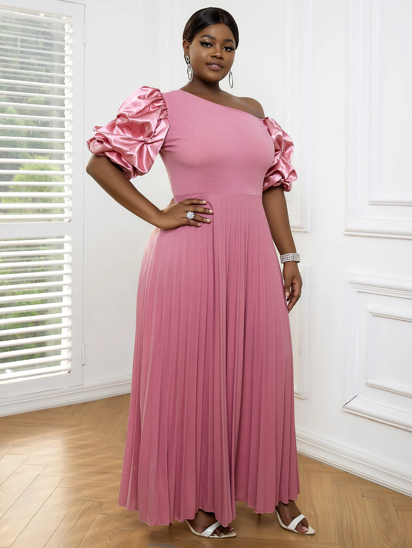 2023 Wholesale Price Elegant Dress Fashion Clothe Cocktail Dresses