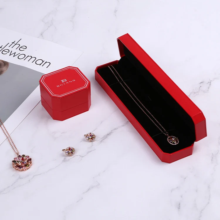 Boyang Customised Red Octagon Plastic Hinge Paper Jewelry Bangle Bracelet Packaging Box