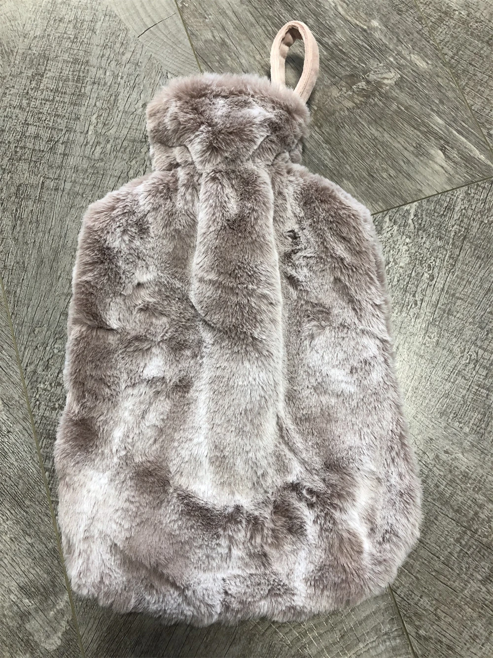 High Quality Hot Water Bottle Plush Cover for Lovely Girl Wholesale Hot Water Bag with Plush Cover