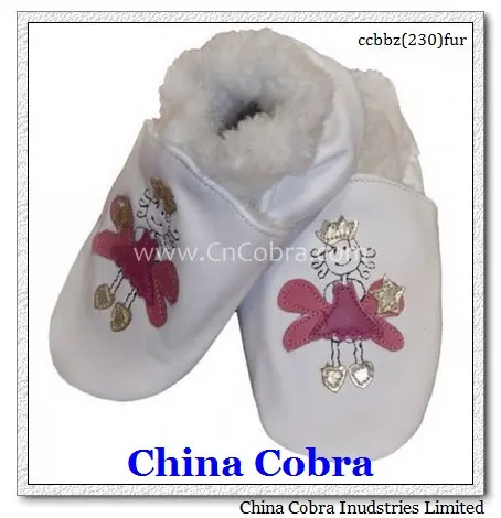 
CHINA COBRA newest top quality genuine leather soft sole baby girl shoes 