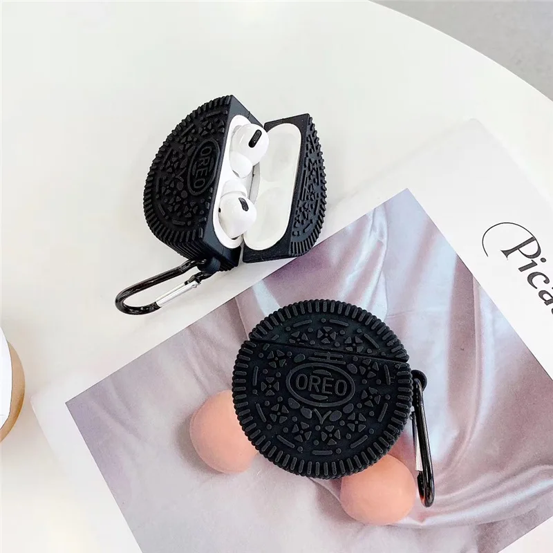 Hot Sale 3D Funny Oreo Cookies Design Earphone Case with Clip for Airpods Pro Cute Biscuit Style Soft Cover for Airpods 1/2/3