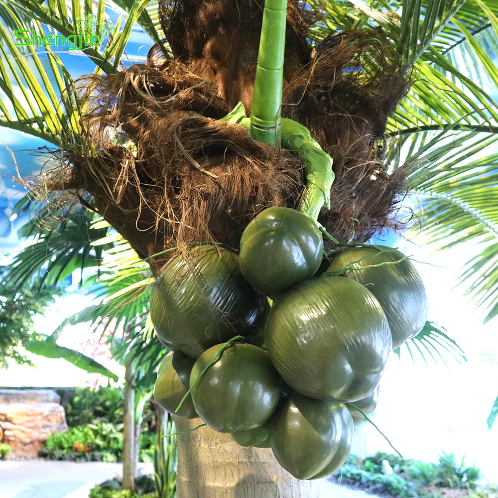Curve shape artificial coconut palm trees for waterpark or hotel display