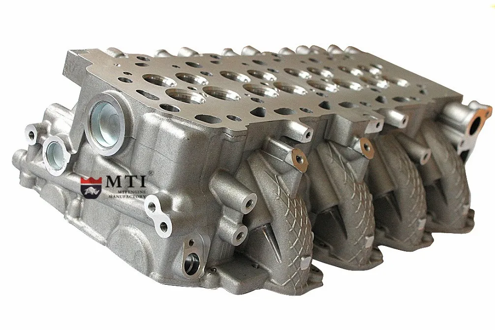 BRAND NEW 4D56U CYLINDER HEAD FOR MITSUBISHI 2.5TDI 16V 1005A560 1005B452