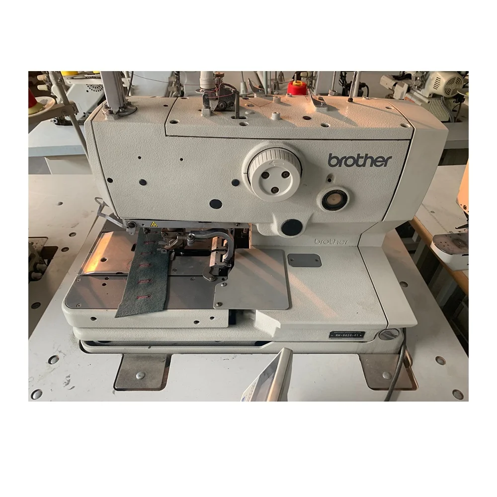 Industrial Brother 9820  Hot Sale Mechanical Type Eyelet Button Hole Perforate Punching Eyelet Machine