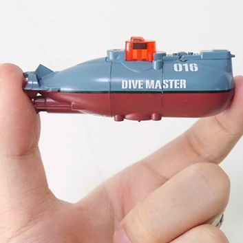 
TRUMPETER U49 Rc U-boat Remote Control Kids Toy Won the Guinness world record for ultra small remote control submarine in 2013 