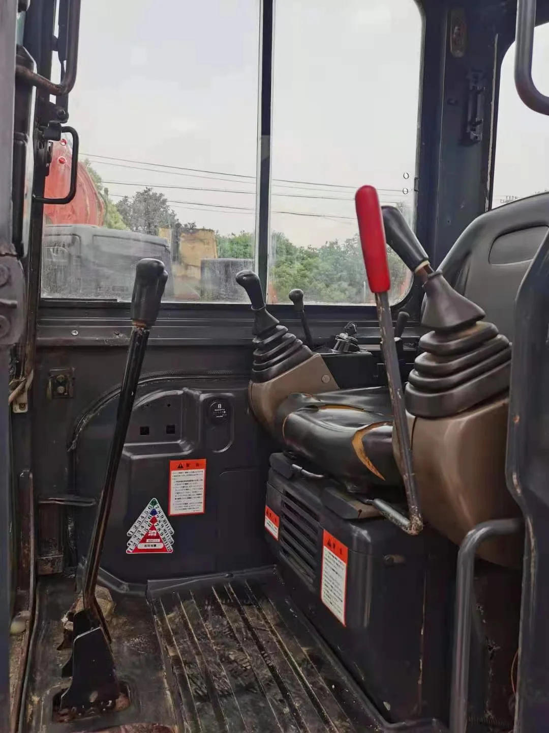 Original Japan Kobelco SK50 used mini excavator 5 Ton small crawler compact digger excavator escavatore