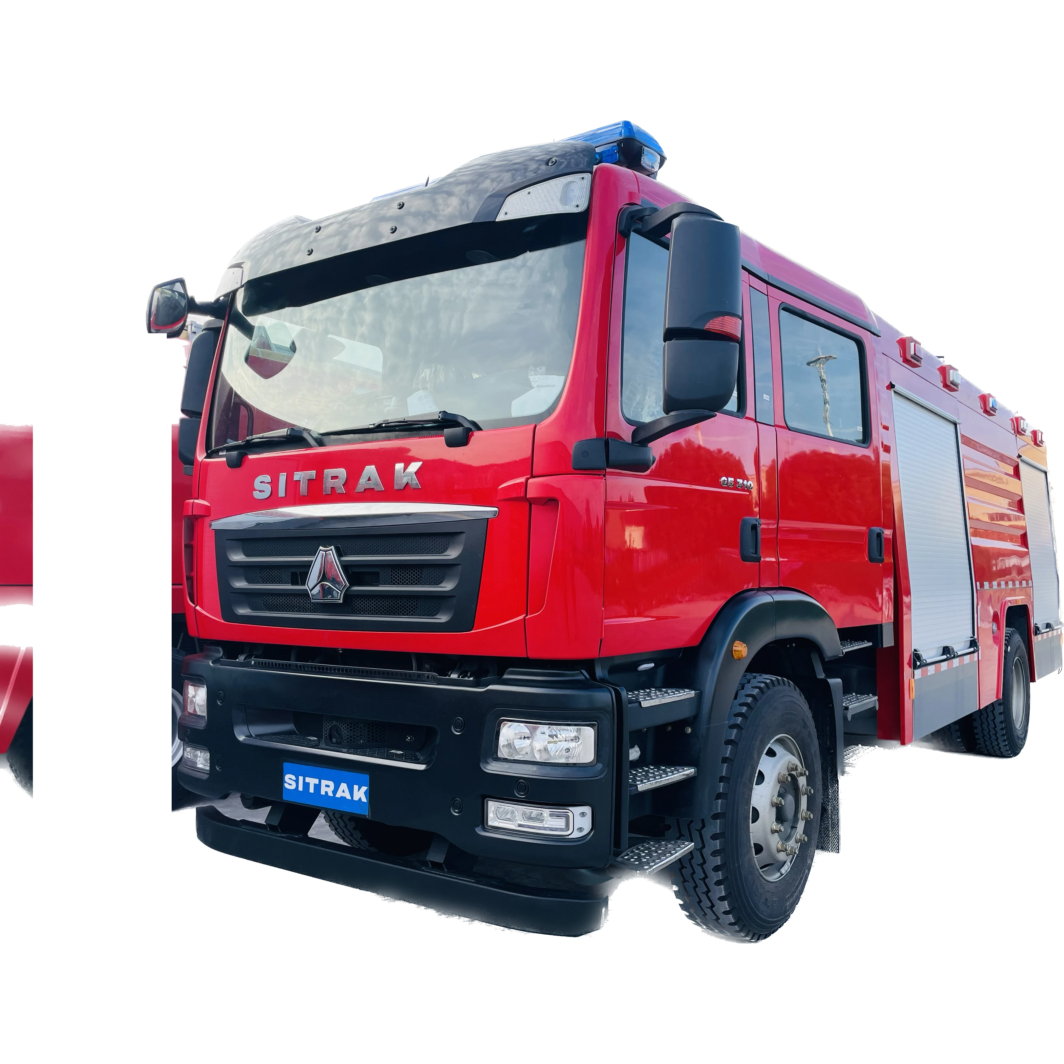 2024 новый завод низкая цена Sinotruck sitrak man 6000 л насос для воды и пены пожарный грузовик с сиденьем продажи