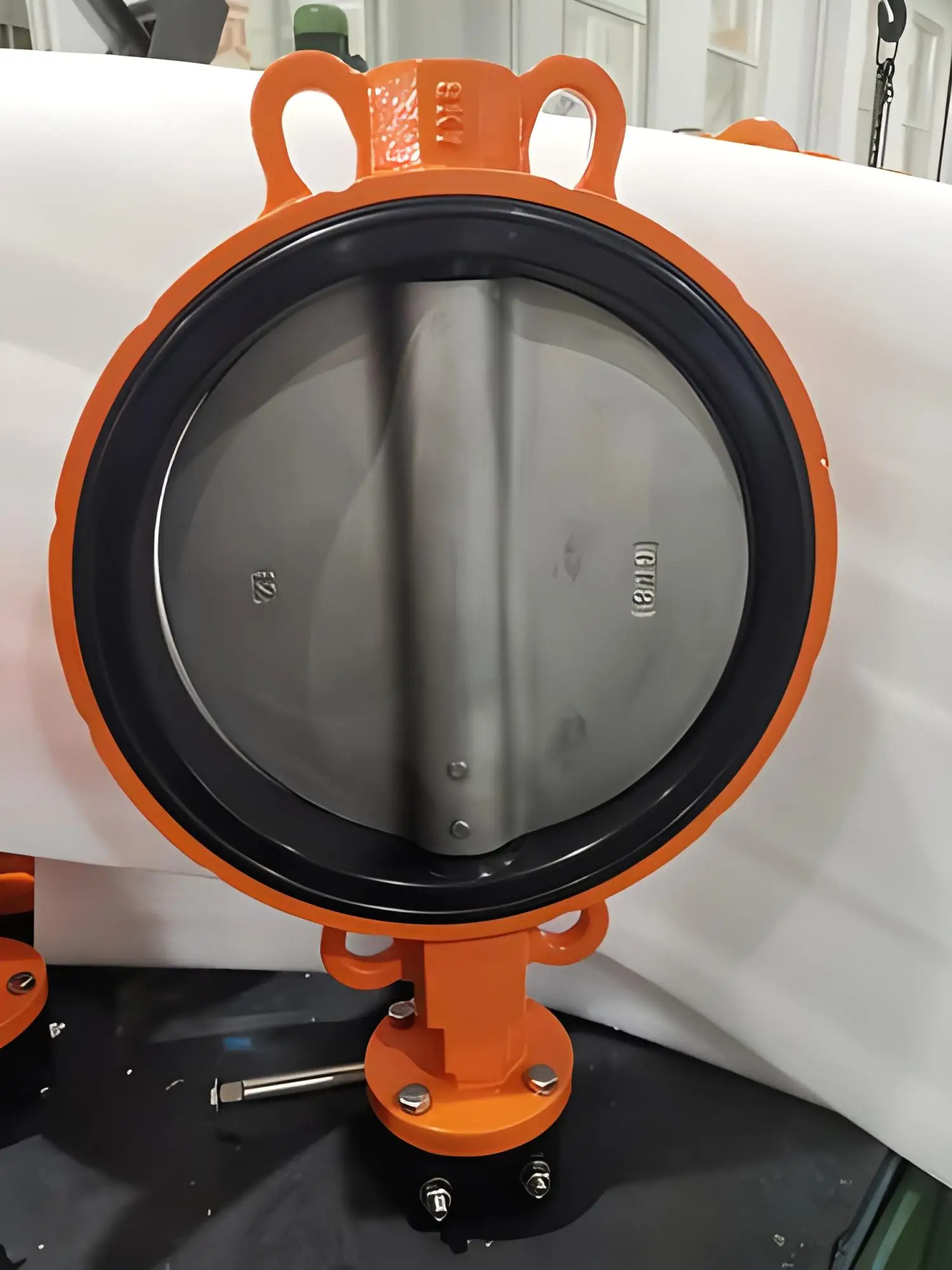 CE/ISO/DIN/ANSI высокая температура PN16 DN60/100/500 Червячная Шестерня типа PTFE Центровой уплотнительный Дроссельный клапан для нефтяного газа