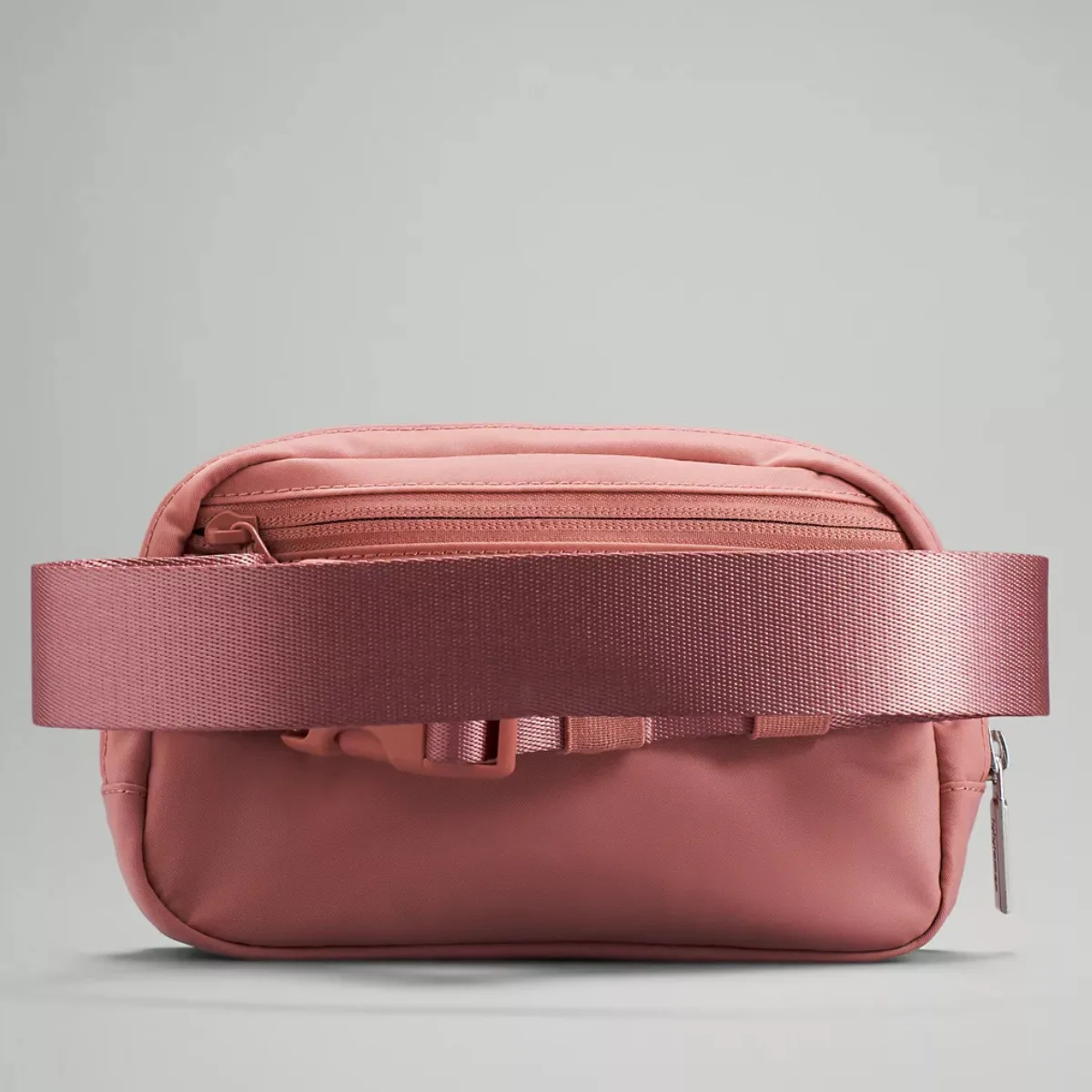 Hot style fanny pack outdoor pink fanny pack, multifunctional nylon waterproof fanny pack