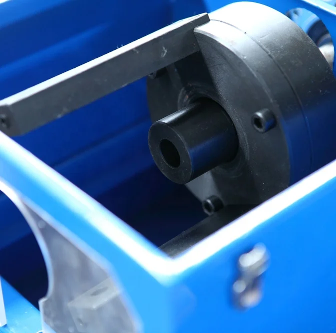 Стальная труба станок для ковки YONG-FENG S51 увлажняющим эффектом марки The finn мощность шланг