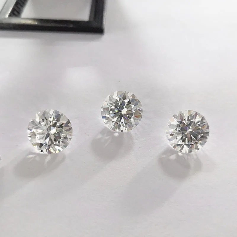 Wholesale Lab Grown Small Carat Moissanite Rough Diamond 0.8MM-0.9MM Melee Diamonds Moissanite White DEF