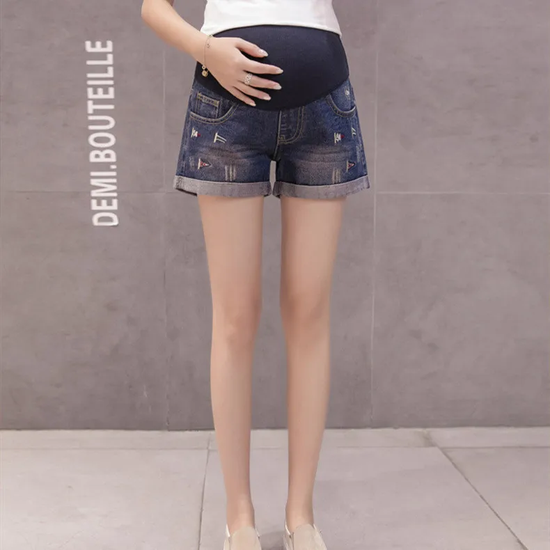 Модные джинсовые шорты с вышивкой для беременных женщин