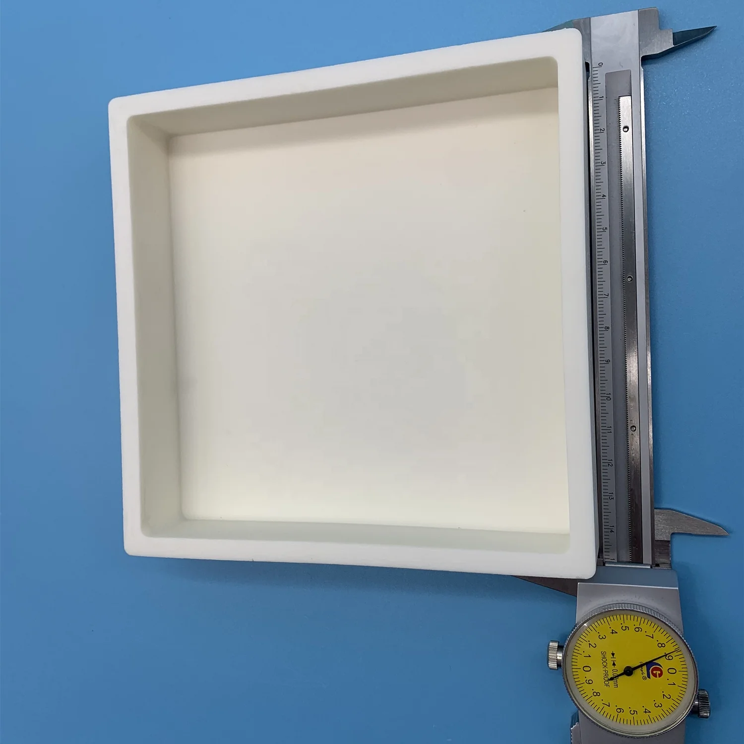 Laboratory Function Refractory ZrO2 Zirconia Ceramic Crucible