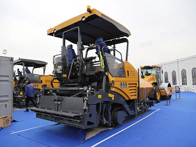7.5M Asphalt Concrete Slip Form Asphalt Finisher Asphalt Concrete RP753