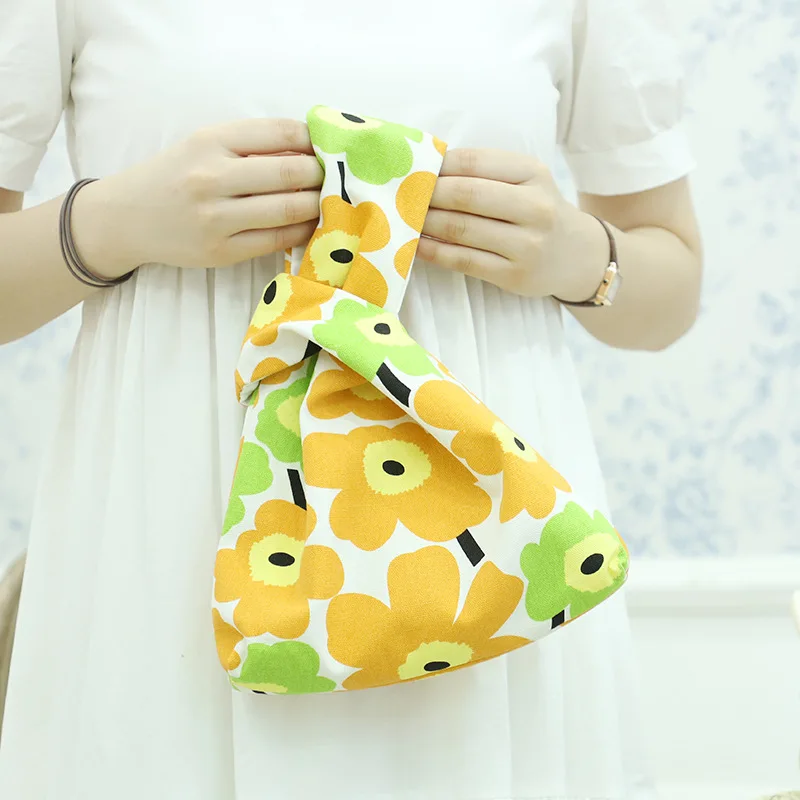 High Quality Wholesale Reusable Eco Portable Printed Shopping Bag Outdoor Storage Bag Free Shipping in USA