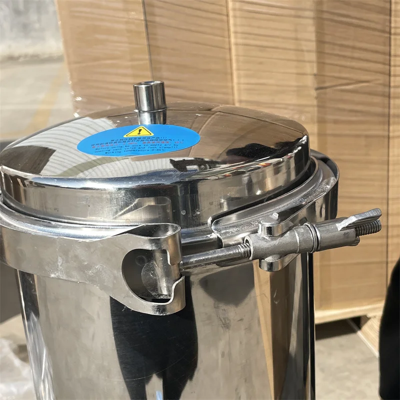 Industrial filtering equipment stainless steel multi cartridge filter housing for water treatment