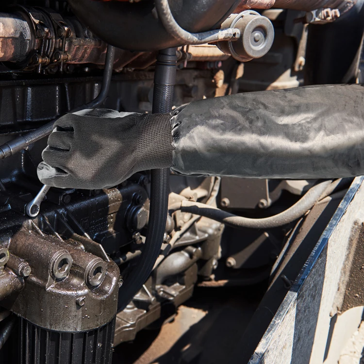 Long Cuff Gloves with Lengthen Water and Oil Proofing Arm Sleeve Hand Protection Work Safety Nitrile Coated Glove