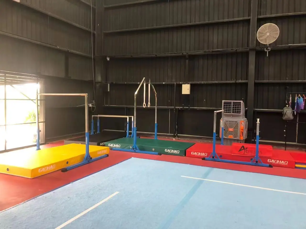 GAOHAO Kids Ball Pool Pit 4 Ball Pool Walls 4 Inside Attaching Strips 1 bottom Vinyl Floor Cover foam pit