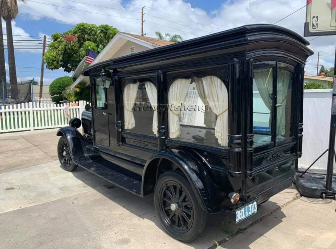 Premium limousine with 5KW motor retro coffin truck funeral coach hearse hearse with good price