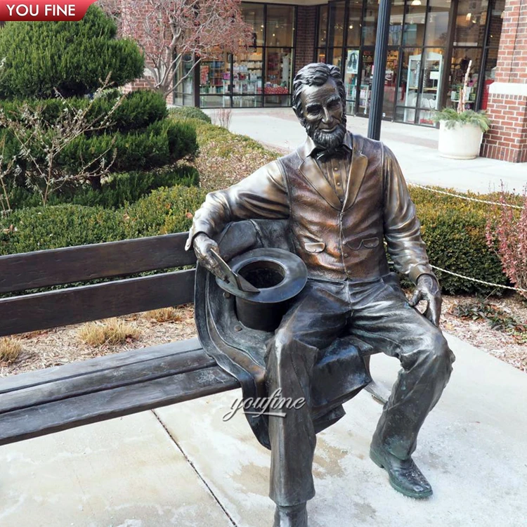 Outdoor Life Size Bronze Gentleman Statue Sitting on Bench Sculpture