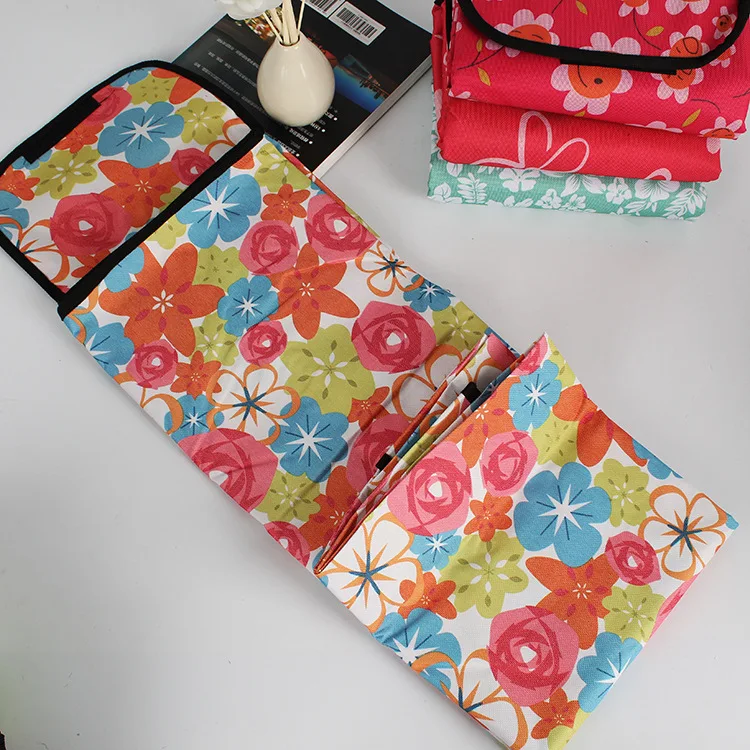 Extra Large Picnic & Outdoor Blanket with handle for BBQ, Water-Resistant / waterproof Handy Mat