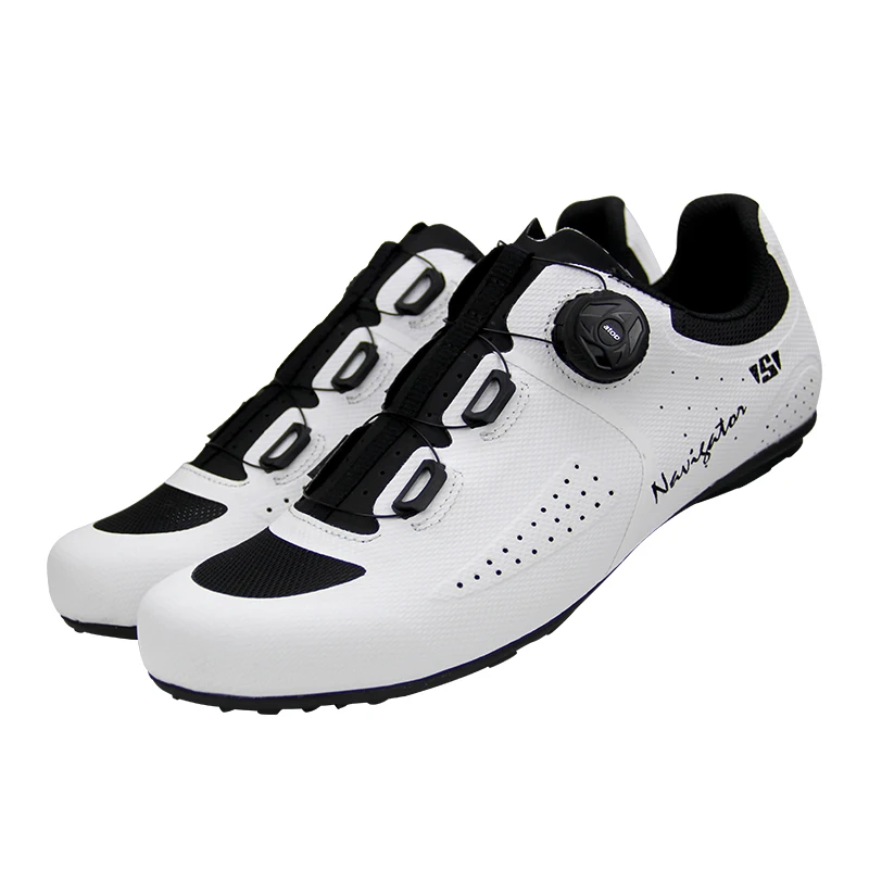 The SV-08, a casual version of the Track Rider Road Unlocking Shoe