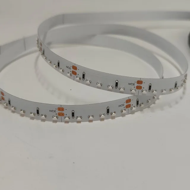 SMD3014 120 ламп/метр DC24V высокая световая эффективность постоянное напряжение цветопередача Гибкая лента