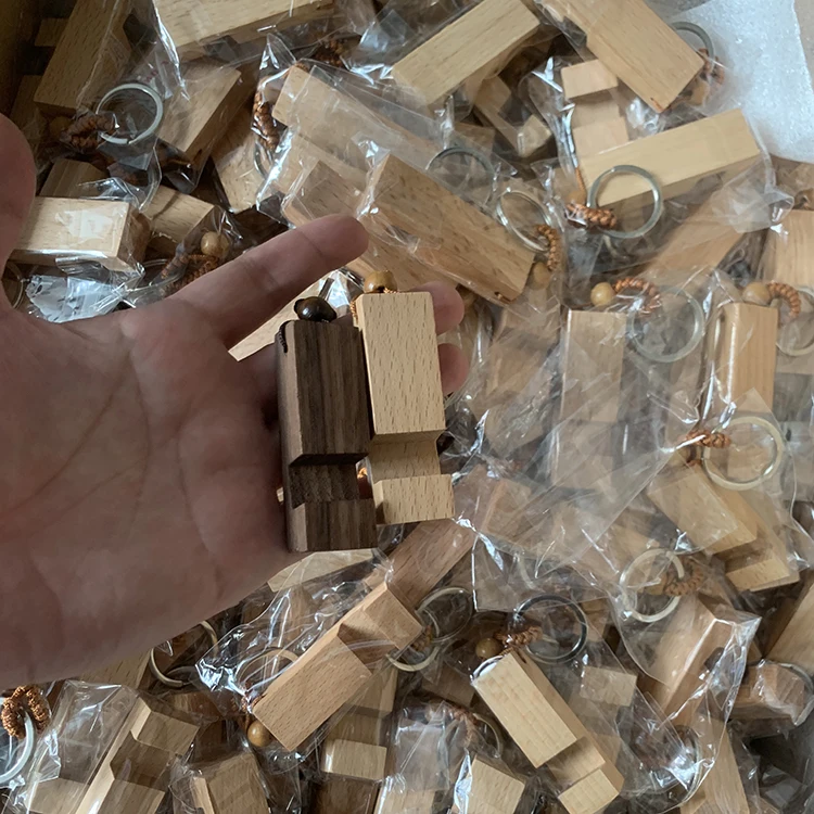 Factory Price Handmade Mini Wood Keychains Multifunction Portable Gift Crafts Key Chain Accessories For Mobile Phone Holder