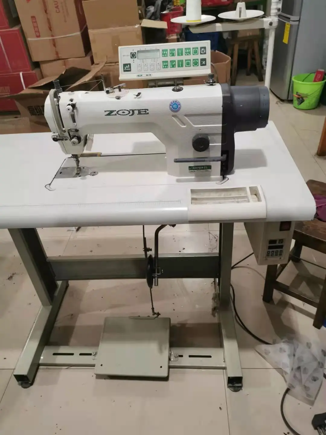 
Cheap zoje used lock stitch sewing machines industrial 