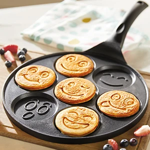 Новый дизайн круглая антипригарная алюминиевая вафельница с 7 отверстиями мягкая Сковорода для блинов улыбкой