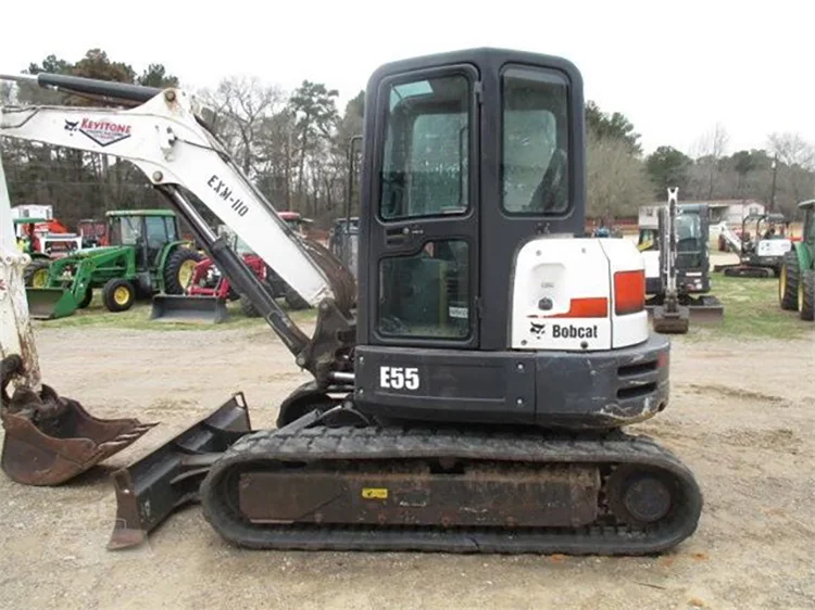 Original Used  Excavator bobcat E85 Great performance from UK second hand small digger 80 85 E80  for sale