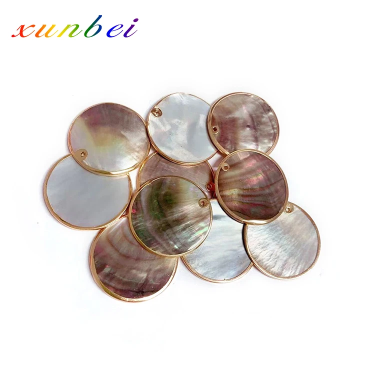 Gold-plated edging decorative shell pendant jewelry black shell necklace pendants