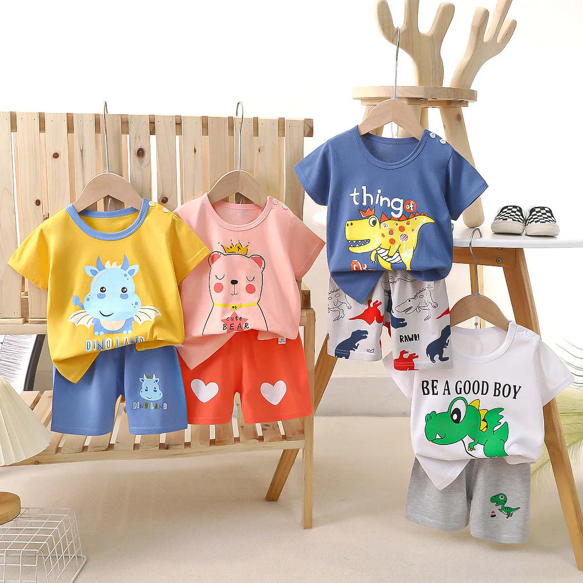 2024 New Fashion Wholesale Kids  Clothing Boutique Summer Short Sleeve Outfits Cheap Price Kids Clothes For Boys And Girls
