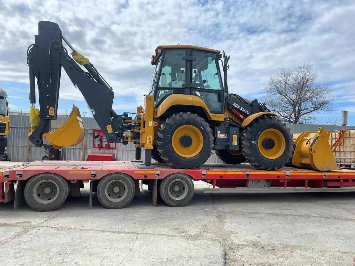 XC8-S3570 Backhoe Loader 2.5Ton Mini Backhoe Loader with Factory Price
