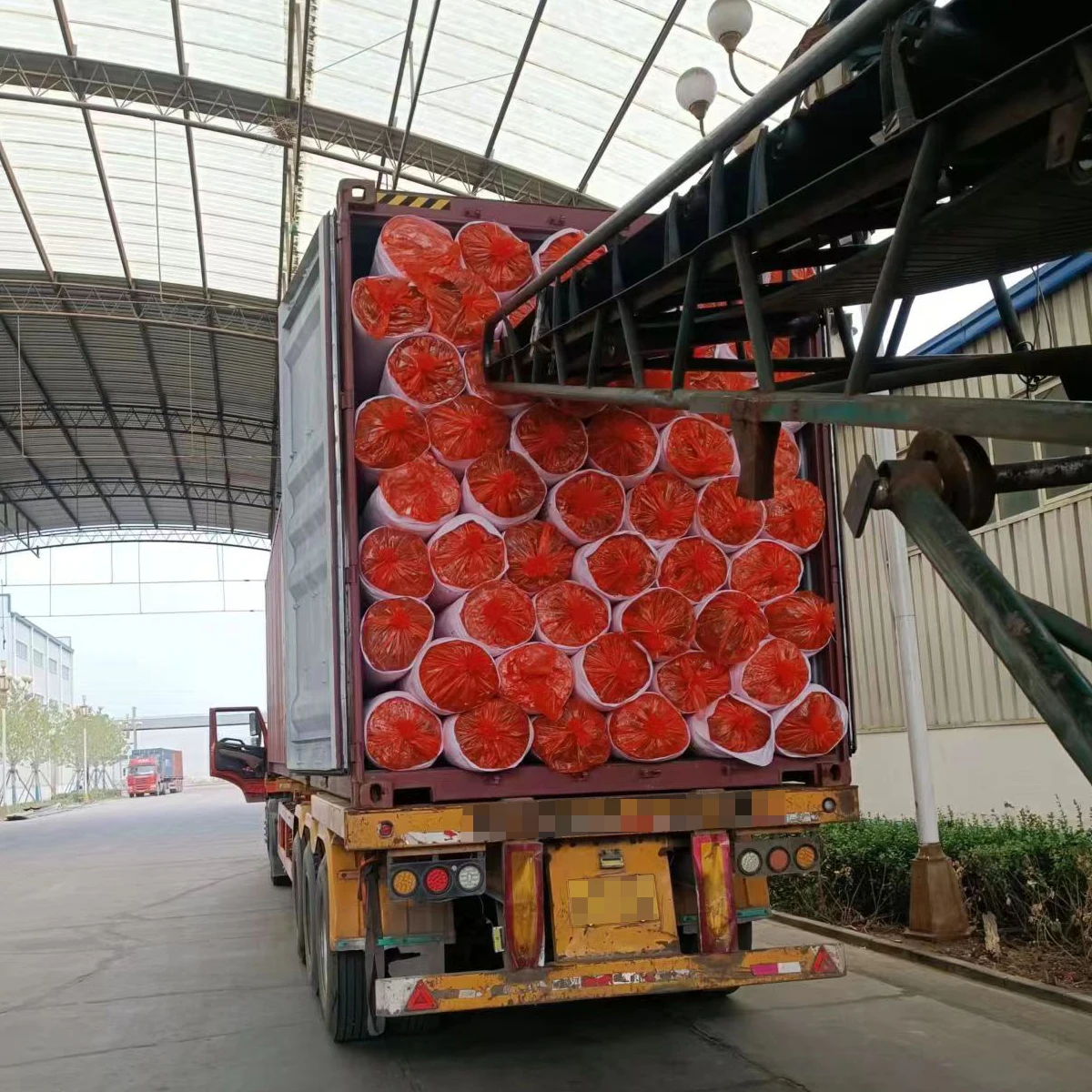 UET factory price high fire resistance low cost roofing materials fiberglass wool insulation blanket blanket of glass wool