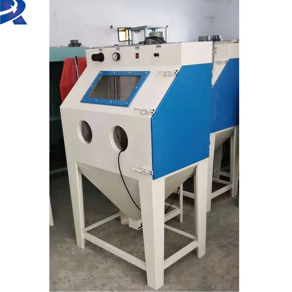 Abrasive metal parts rust paint remove high pressure water blaster