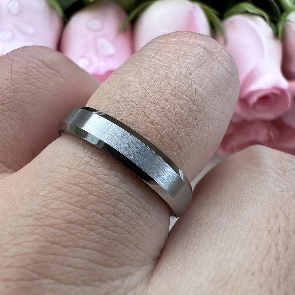 Coolstyle Jewelry 4mm Wholesale Beveled Matte Finish Fashion Engagement Wedding Band Tungsten Carbide Ring for Women Men