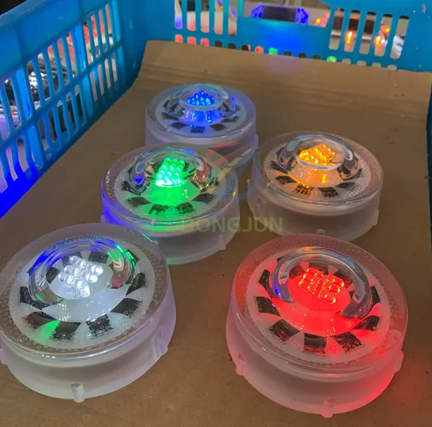 Glass road stud parks and gardens Aluminum led solar road stud  Led solar power glass road studs