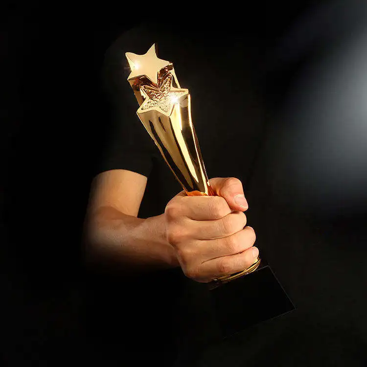 New 2023 Item Star resin award black crystal trophy for Souvenir