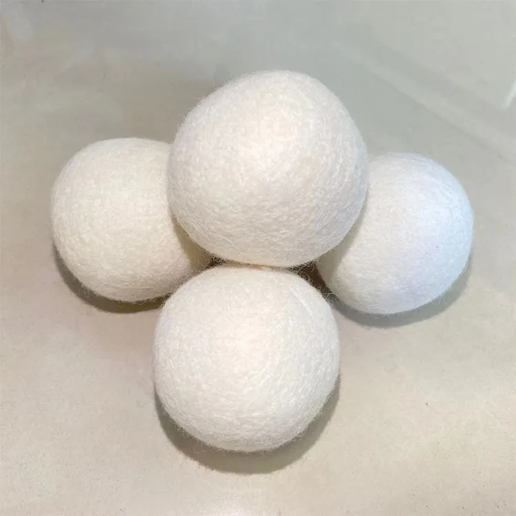 Wholesale hot selling Felt Garland Balls for DIYXmas home decoration Wool Ball for dryer