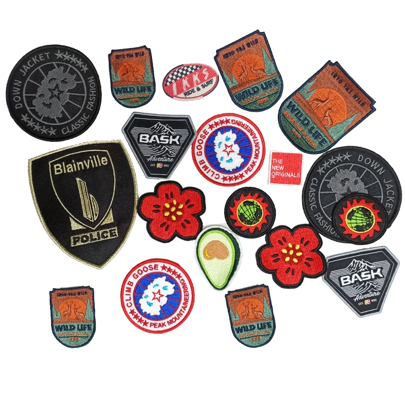 Custom Logo Embroidered Patches Badges Chenille Iron-on Clothing T-shirt Embroidery Patch 1-3 Day Sample Time