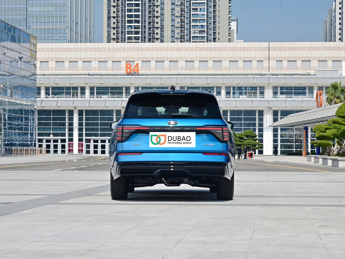 2023 Ford EDGE 2.0T Ecoboost E Hybrid 4WD 7-Seat STline Hybrid Mid-size SUV 7-seats Left Hand Drive