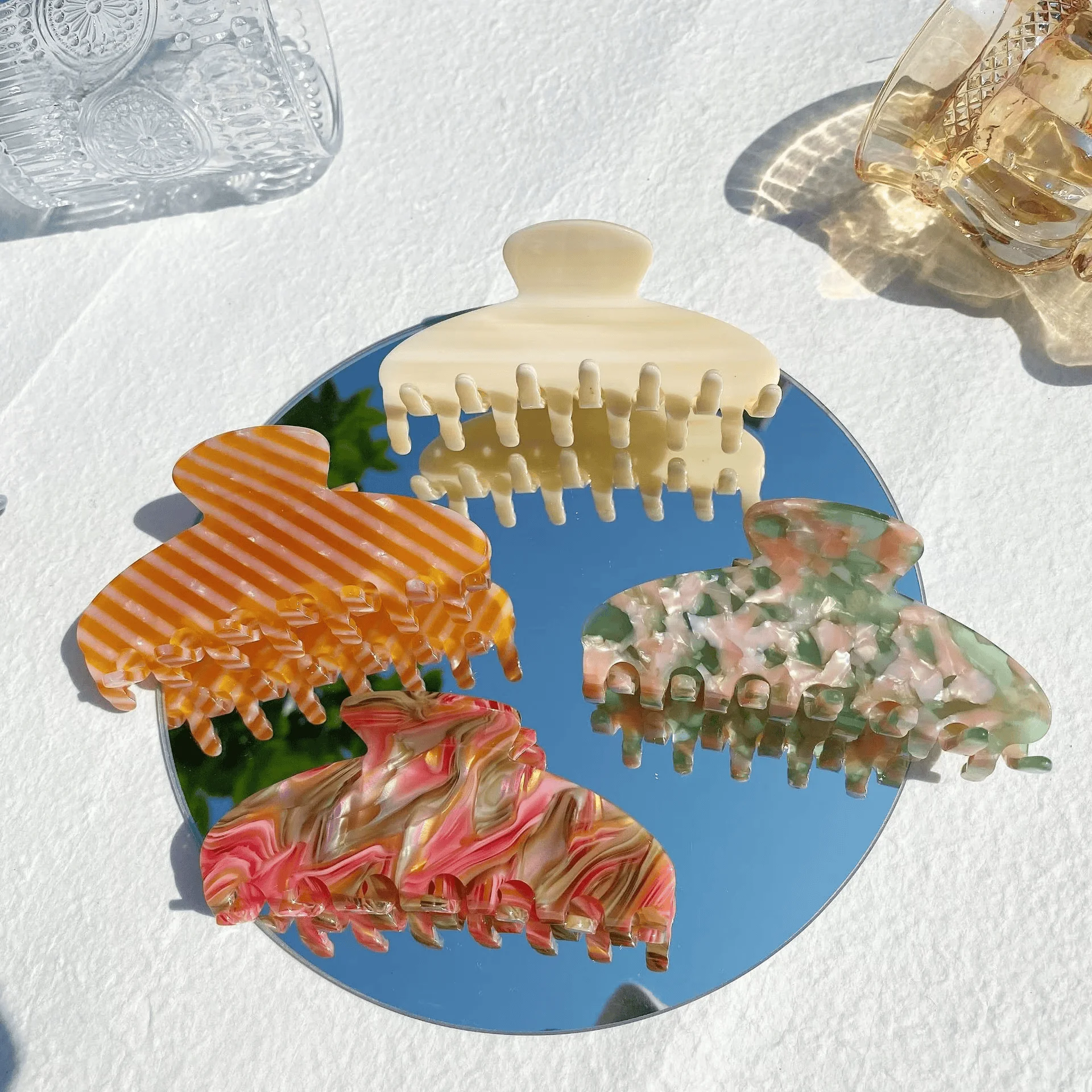 Hot sale 10.5cm large acetate hair claw sweet girl summer colored big claw clip hair accessory wholesale