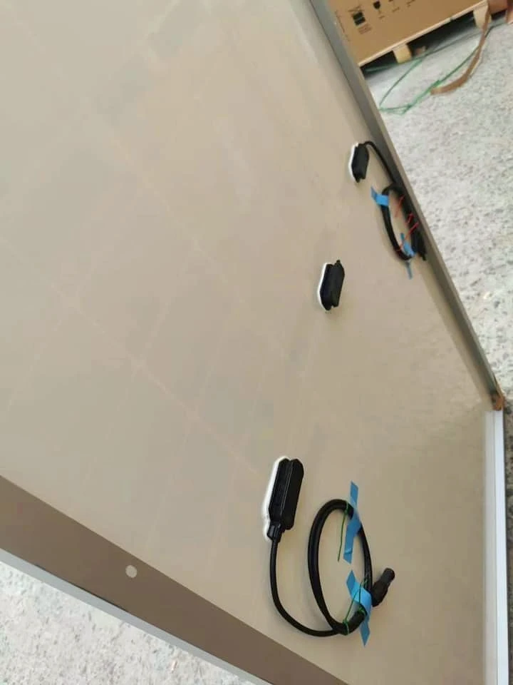 Q Cells/Trina/Longi Solar 385W 390W 395W 400W 405W Half Cut Monocrystalline PV Solar Panel