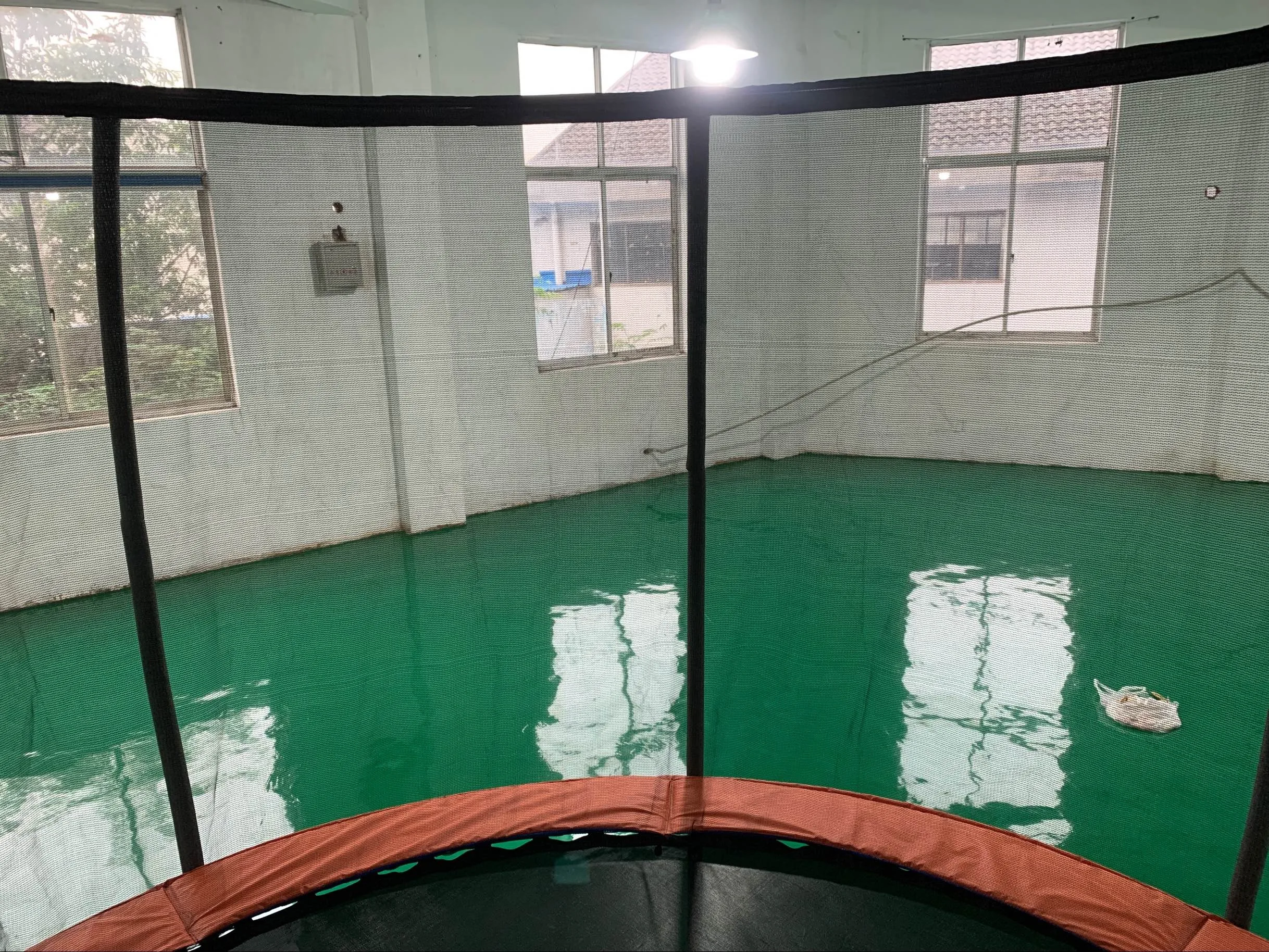 Factory custom color logo large round trampoline with tent/roof,14ft trampoline for kids