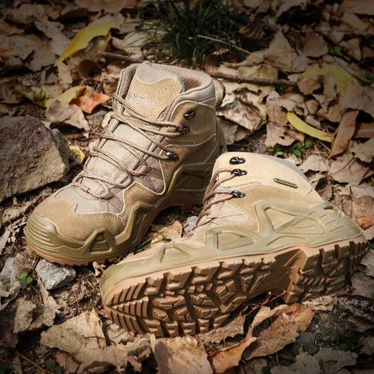 Waterproof hiking shoes Men and women shoes desert combat boots shoes outdoor Climbing camping Hiking Tactical boots